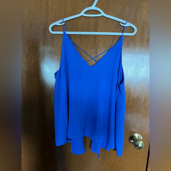 Essue Blue Backless Tank Top Size M - Picture 1 of 4